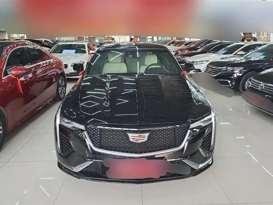 CADILLAC CT4