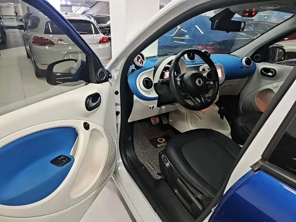 smart Smart Forfour — миниатюра 16