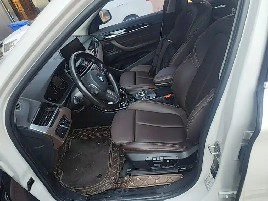 BMW X1 — миниатюра 15