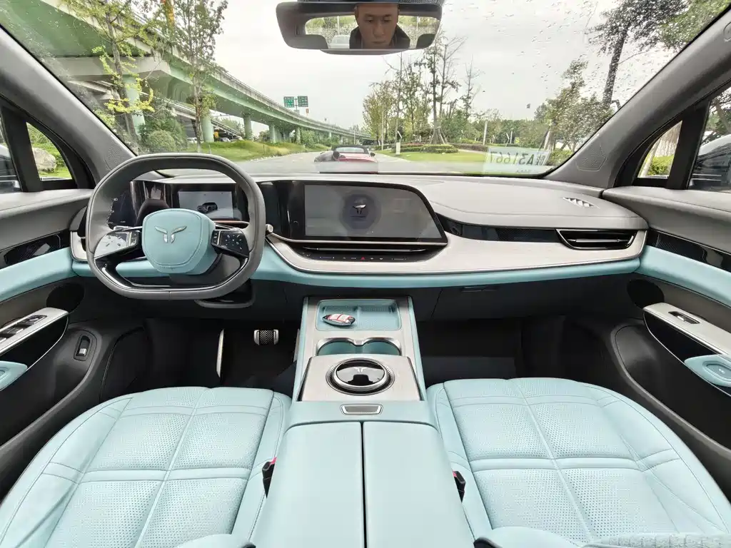 Hongqi Hongqi Tiangong 08 — миниатюра 9