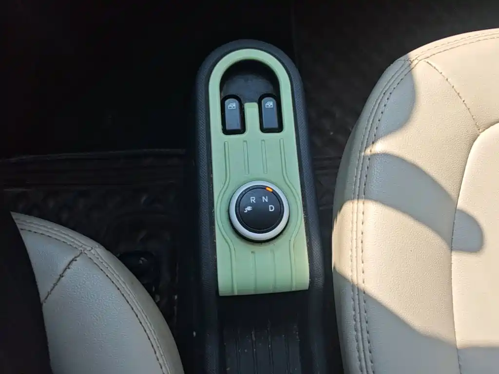 Wuling MINIEV — миниатюра 14