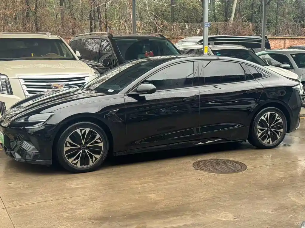 BYD Seal — миниатюра 3