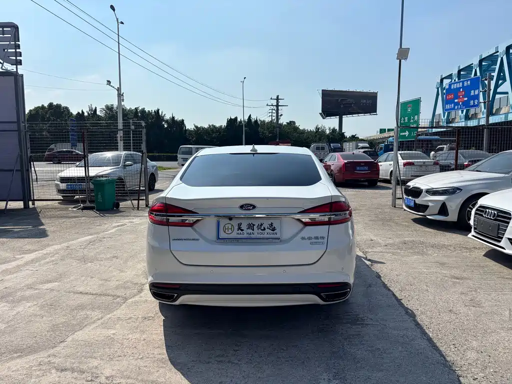 Ford Mondeo — миниатюра 4