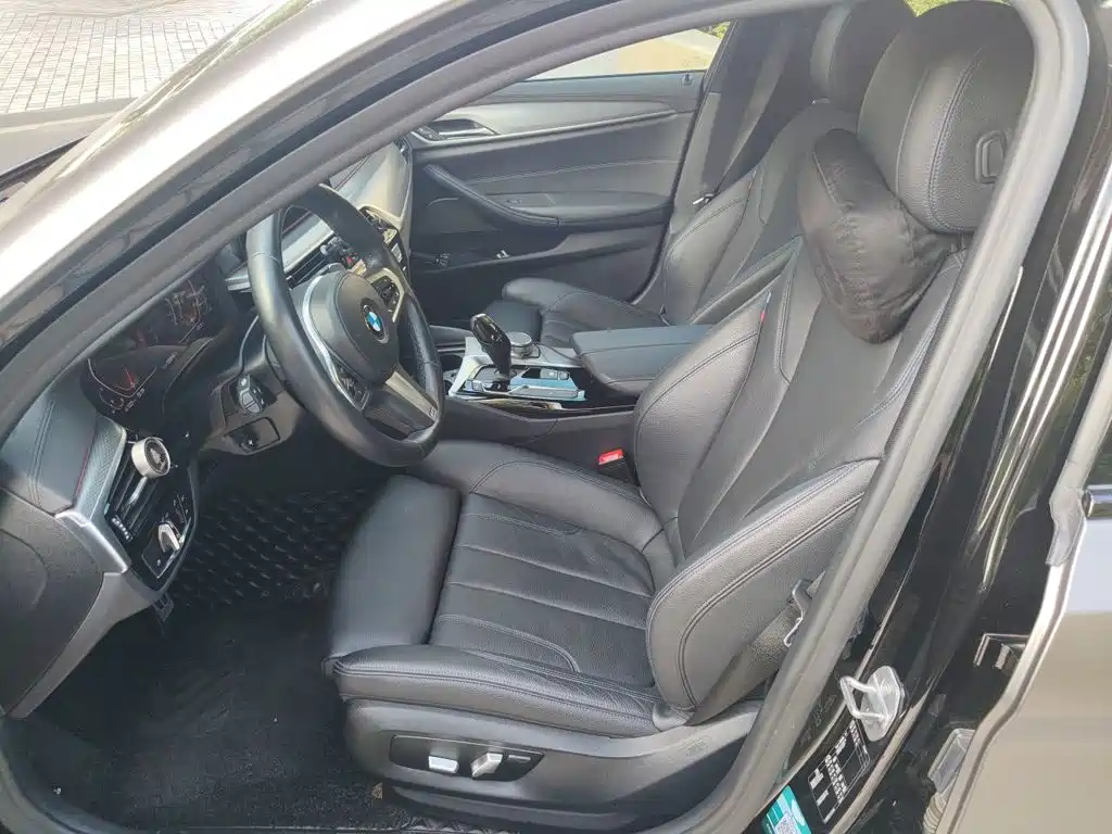 BMW 5 Series (Import) — миниатюра 16