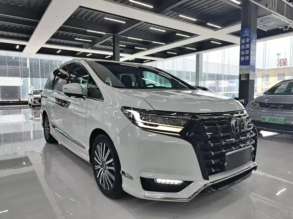 Honda Elysion — миниатюра 3