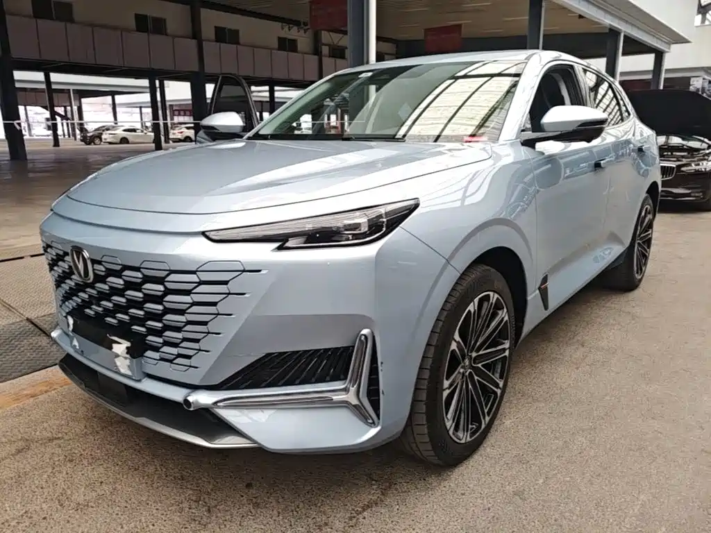 Changan UNI-K iDD — миниатюра 2