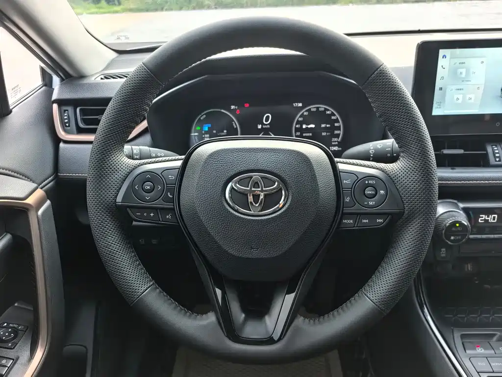 Toyota Wildlander — миниатюра 12