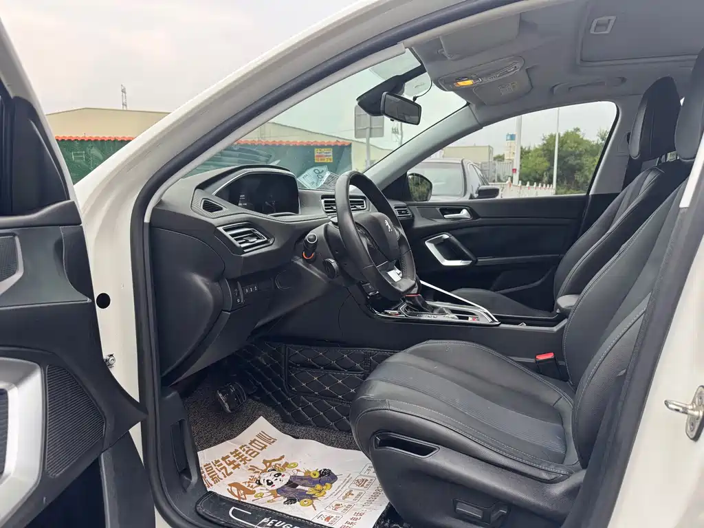 Peugeot 308 — миниатюра 4