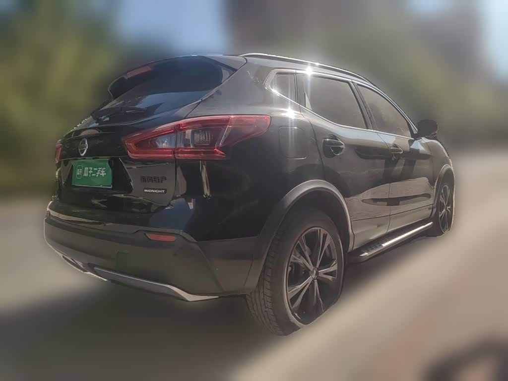 Nissan Qashqai 2.0 л 2022 г. Чёрный, пробег 36400 км