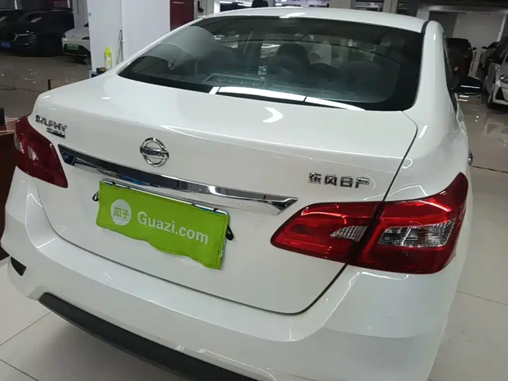 Nissan Sylphy — миниатюра 7
