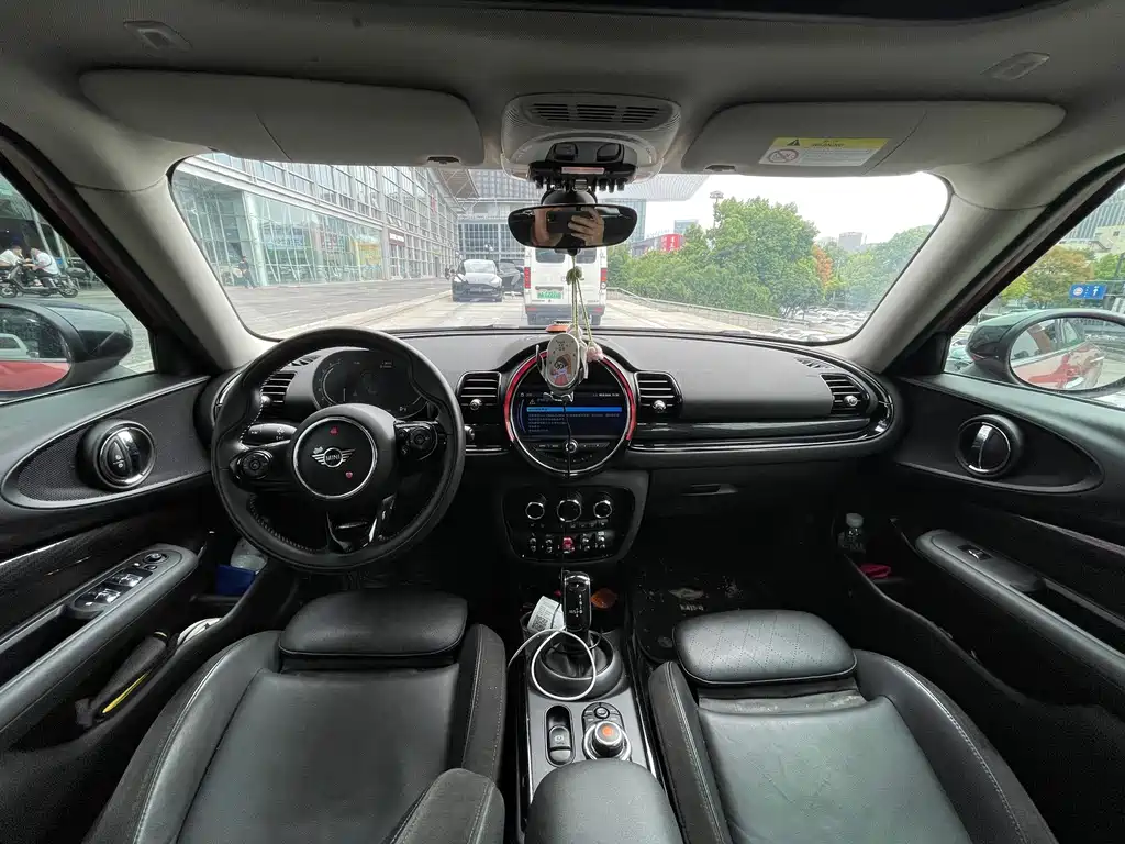 MINI Mini Clubman — миниатюра 8
