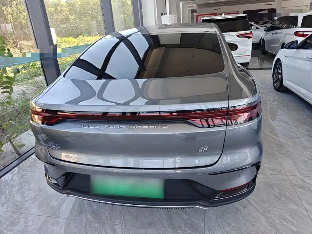 BYD Han — миниатюра 6