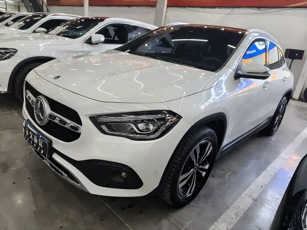 Mercedes-Benz GLA — миниатюра 7