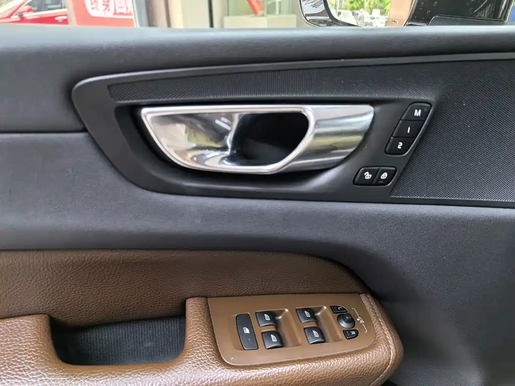 Volvo XC60 — миниатюра 19