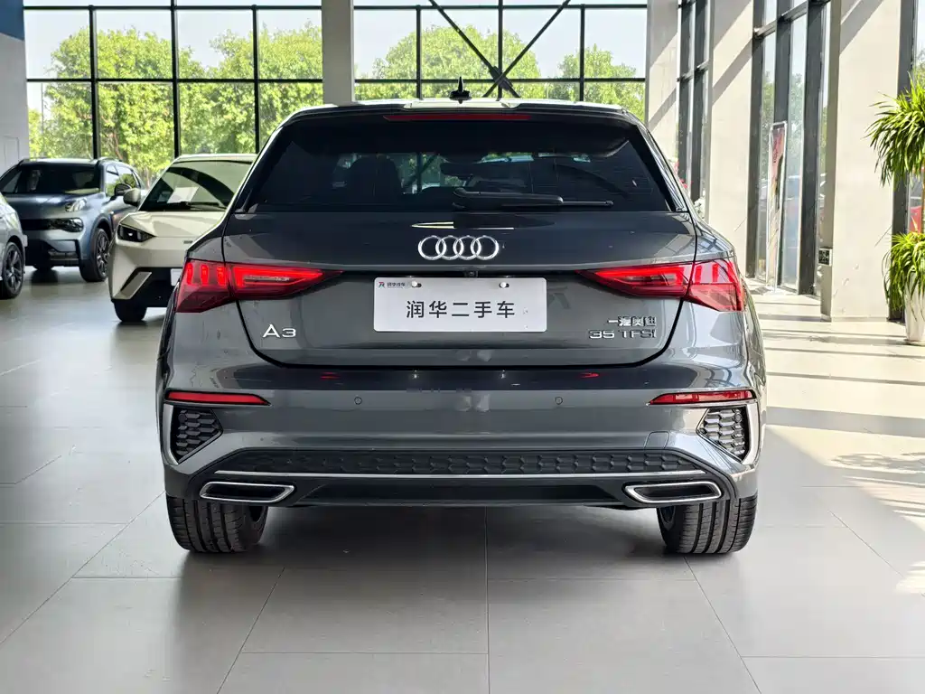 Audi A3 2023 Sportback 35 TFSI Fashion Sport