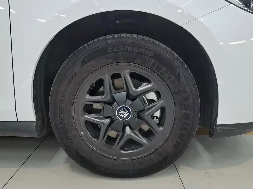 BYD Qin PLUS — миниатюра 17
