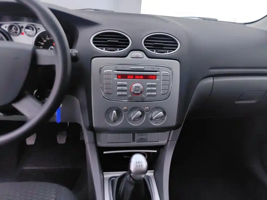 Ford Focus — миниатюра 13