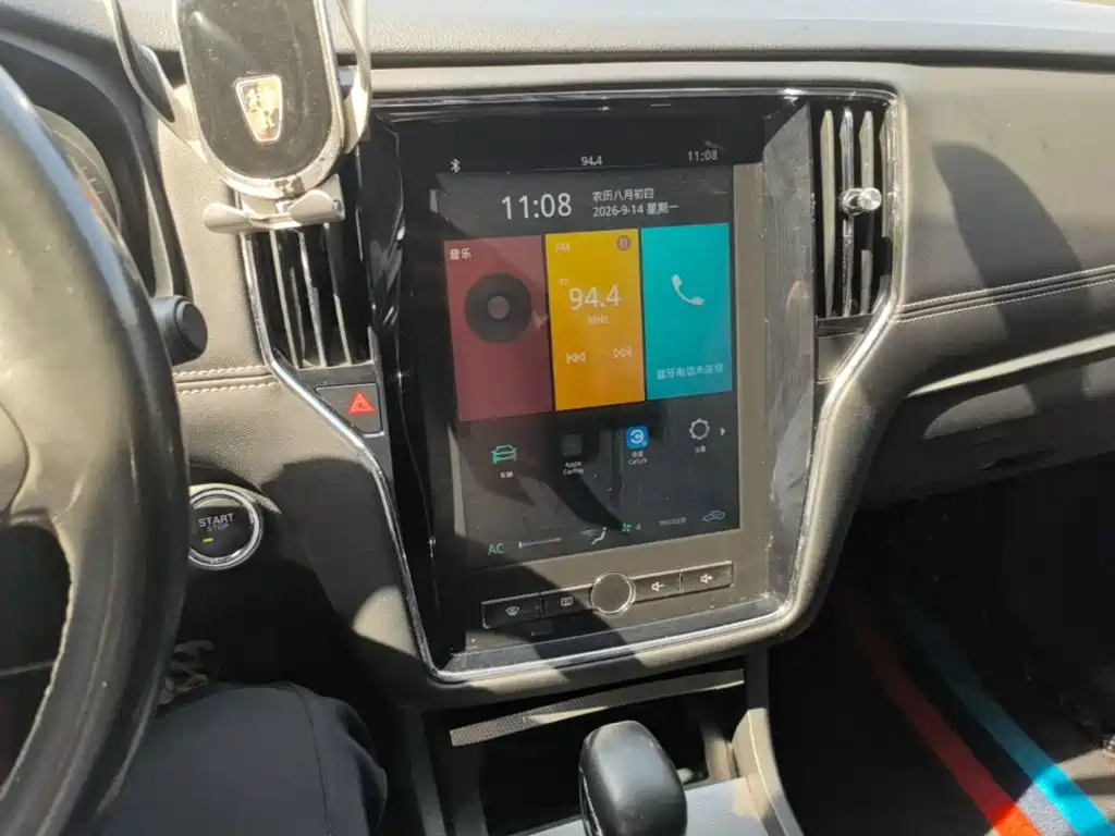 Roewe i6 Classic — миниатюра 13