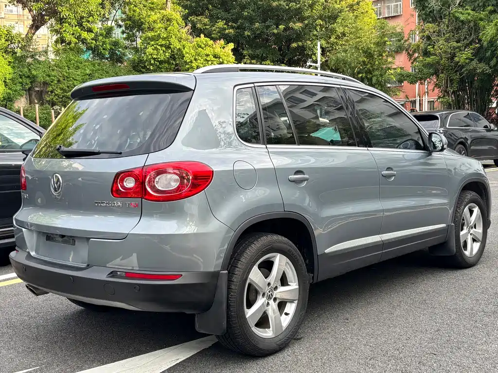 Volkswagen Tiguan — миниатюра 6