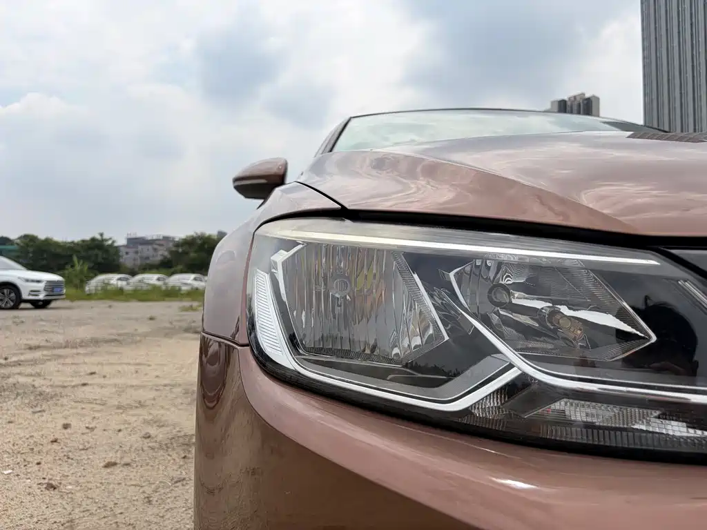 Volkswagen Lamando — миниатюра 18