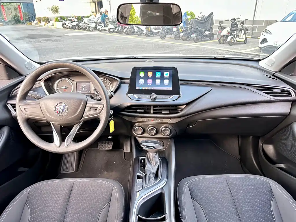 Buick Verano — миниатюра 16