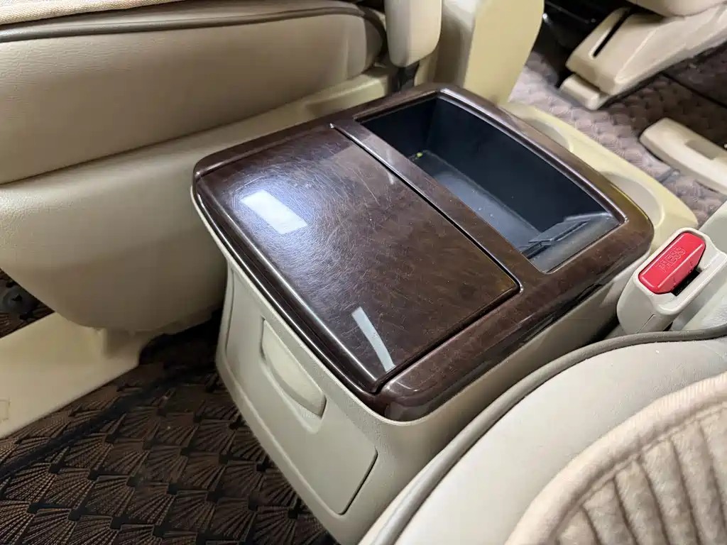 Nissan Quest — миниатюра 36