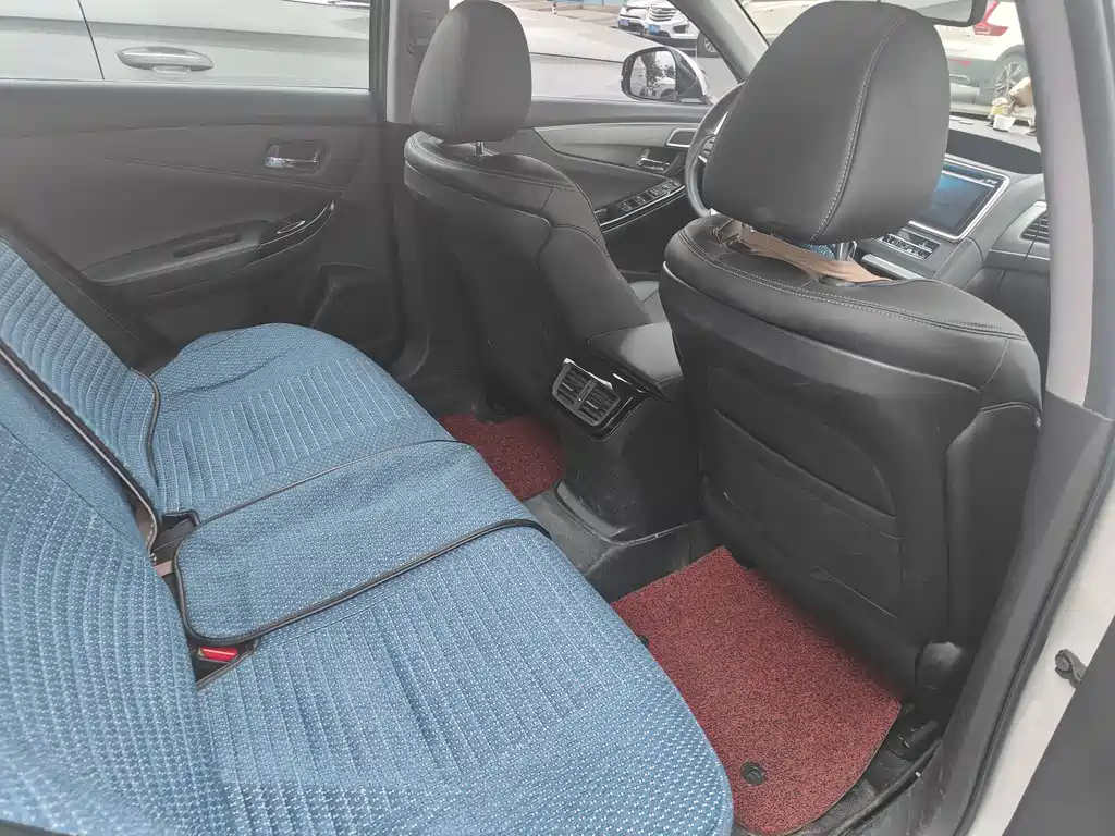 Honda Spirior — миниатюра 5