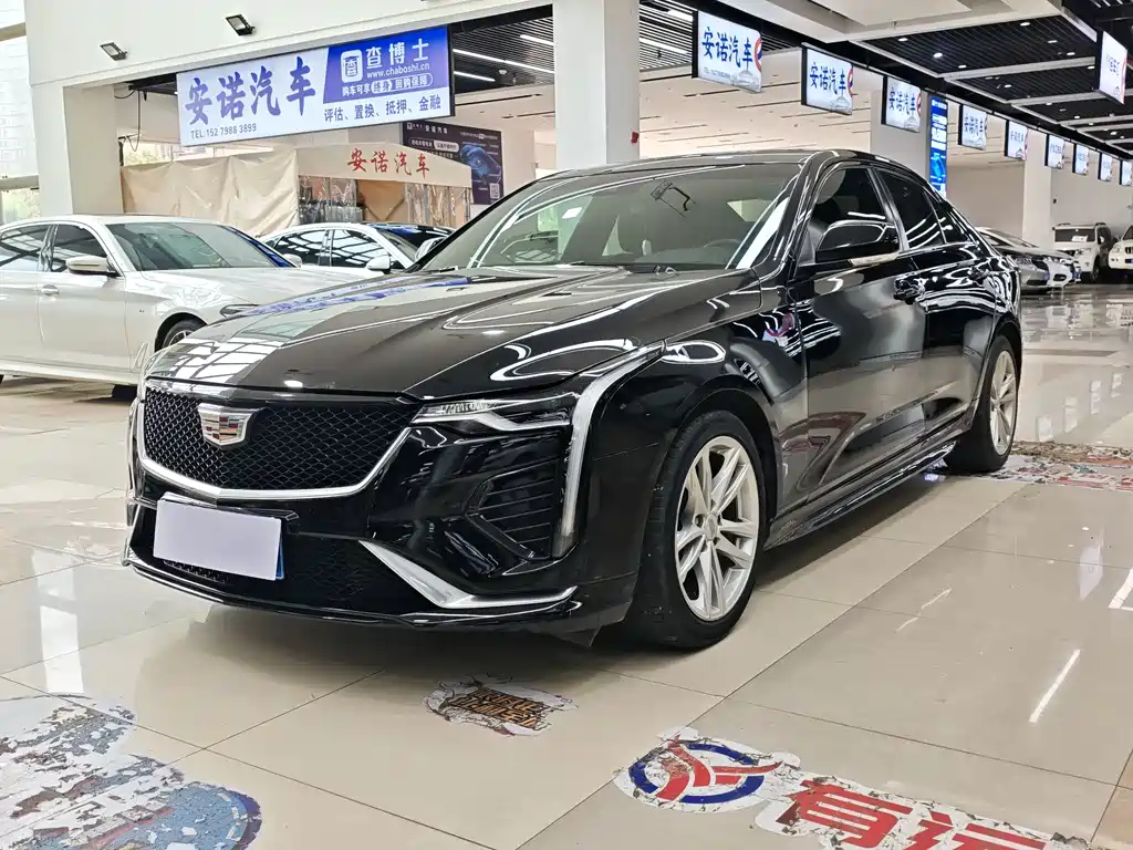 Cadillac CT4 2020