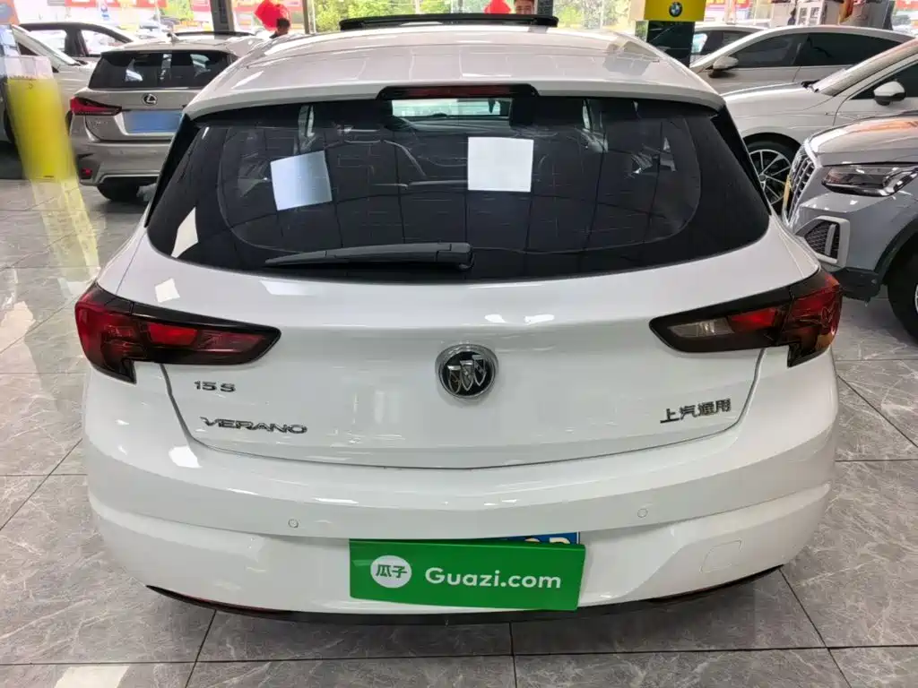 Buick Verano — миниатюра 6
