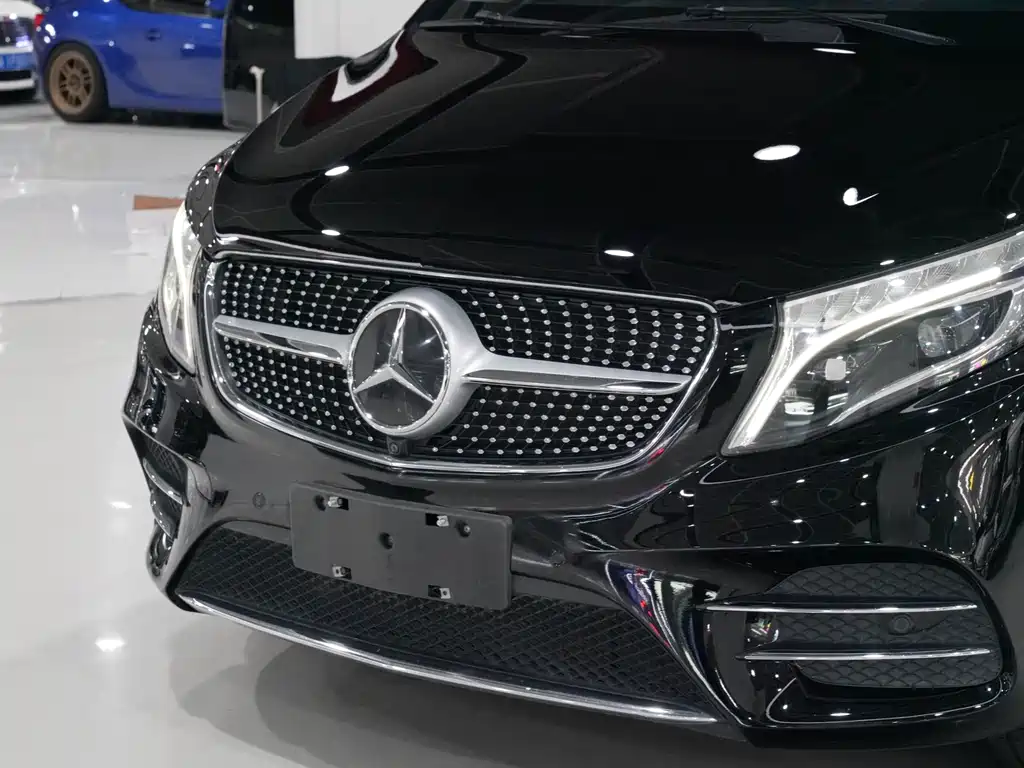 Mercedes-Benz V-Class V 2021 V 260 L Luxury