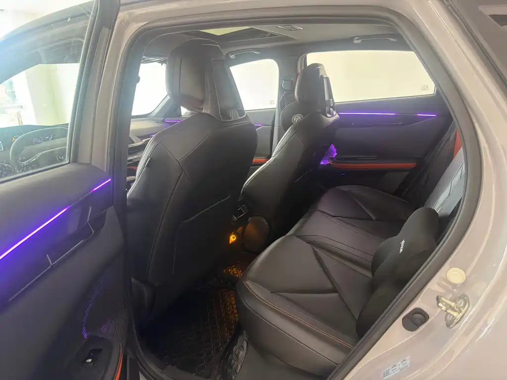 Changan UNI-V iDD — миниатюра 5