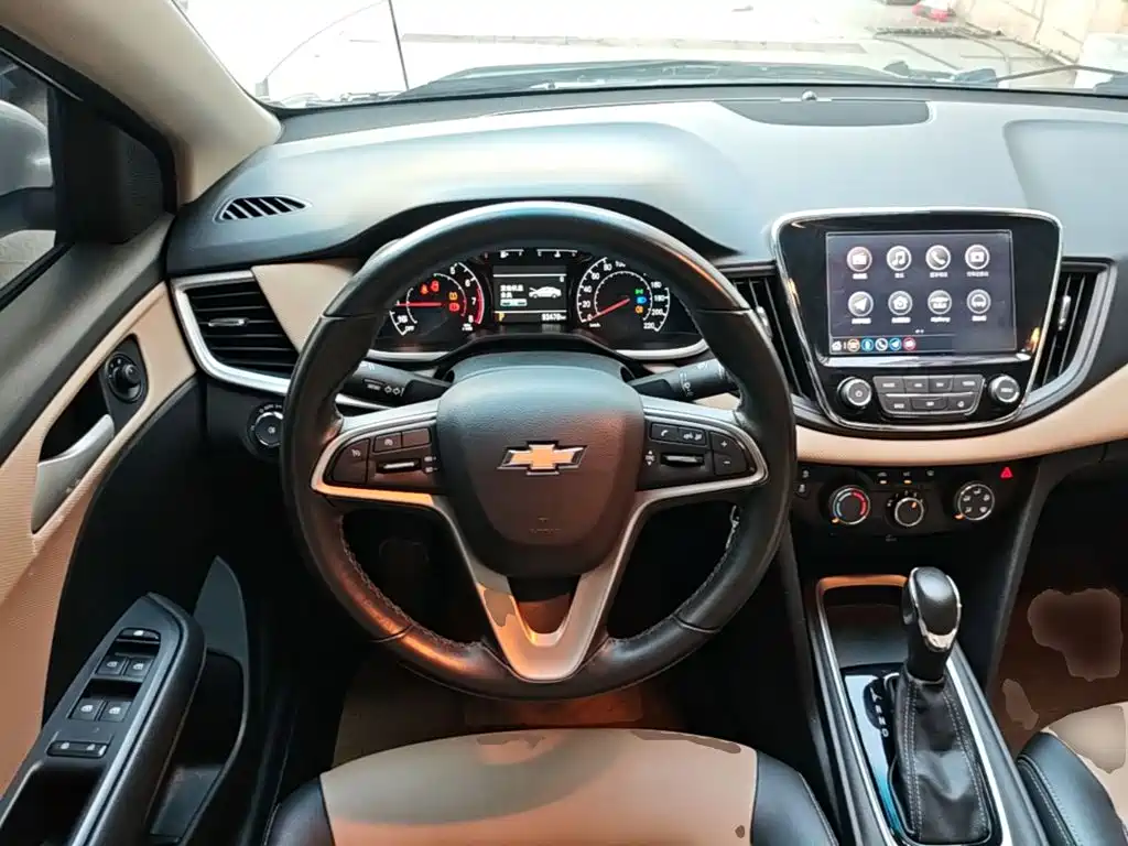 Chevrolet Monza — миниатюра 11