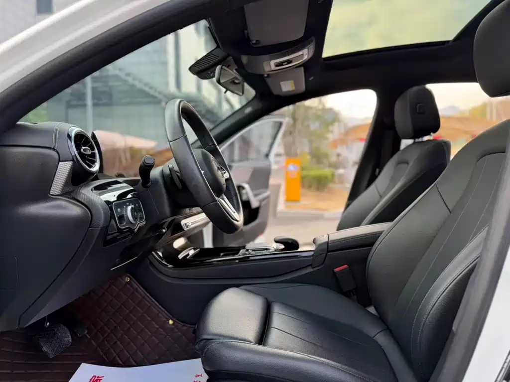 MERCEDES-BENZ A CLASS