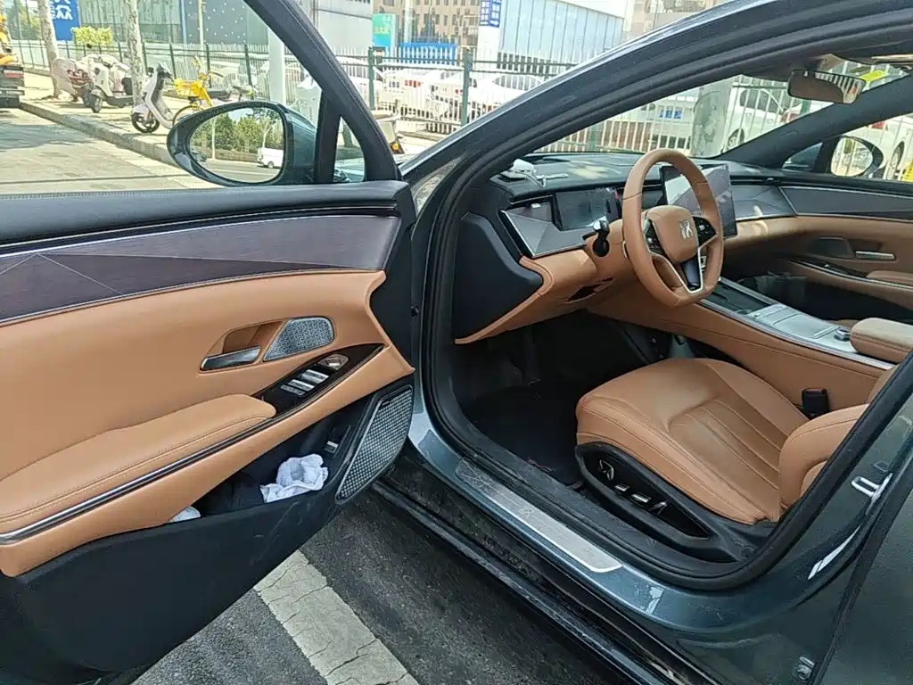 BYD Han L — миниатюра 16
