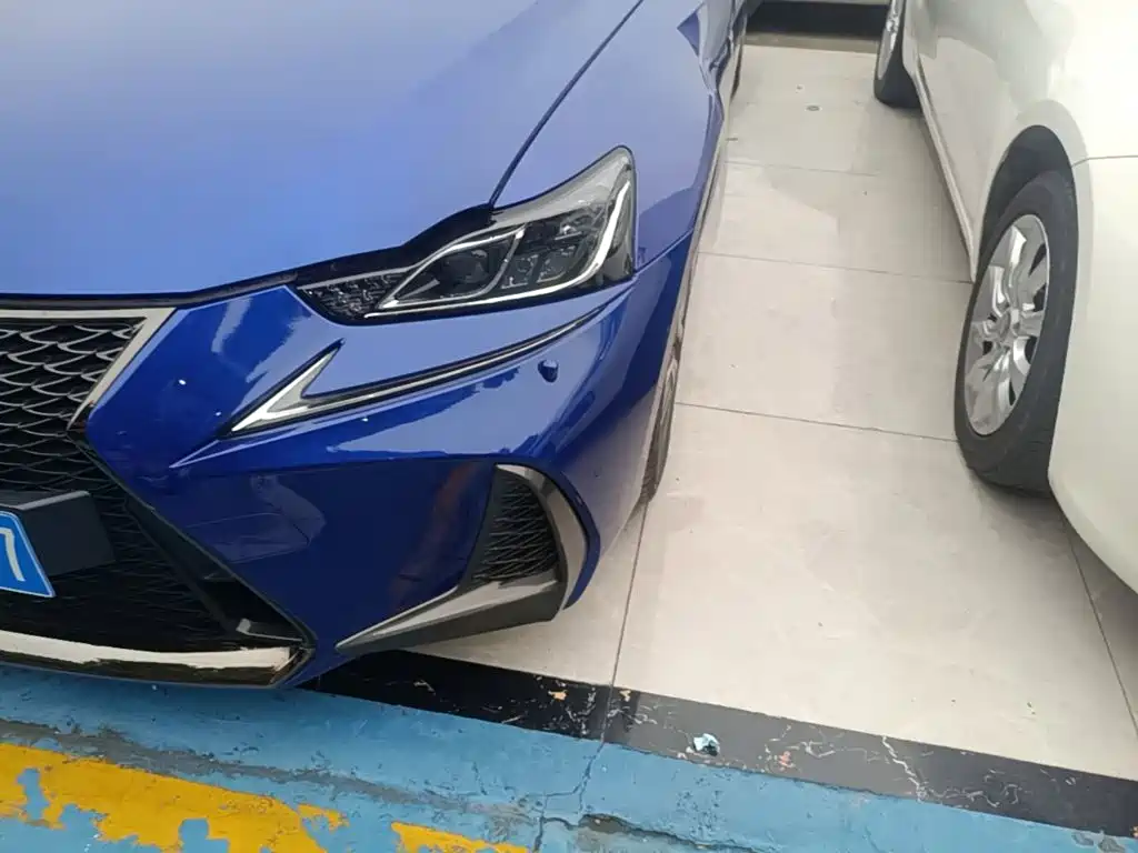 Lexus IS — миниатюра 24