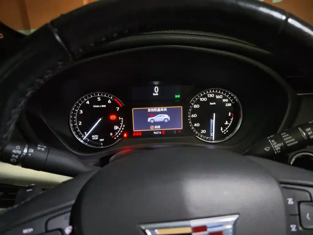 Cadillac XT4 — миниатюра 12