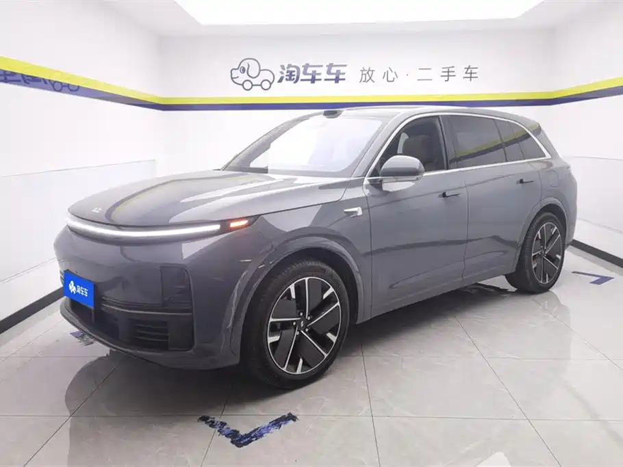 Li Auto Li L7 2025