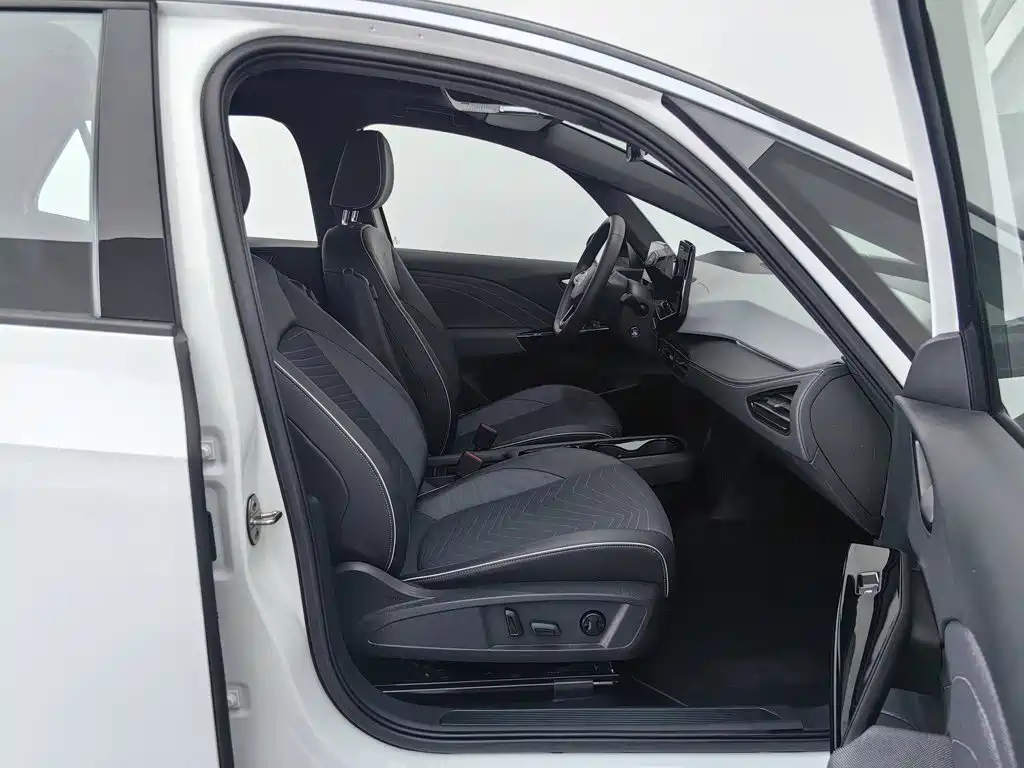 Volkswagen ID.3 — миниатюра 23
