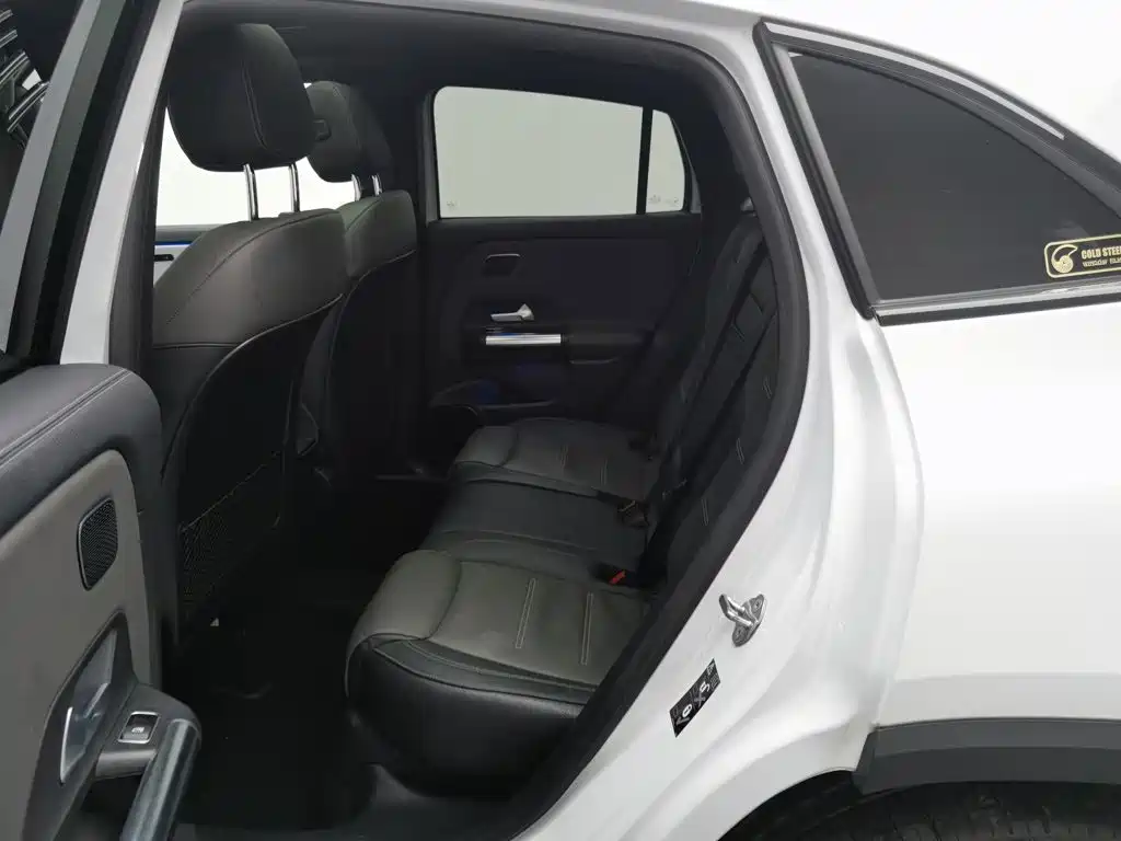 Mercedes-Benz GLA AMG — миниатюра 15