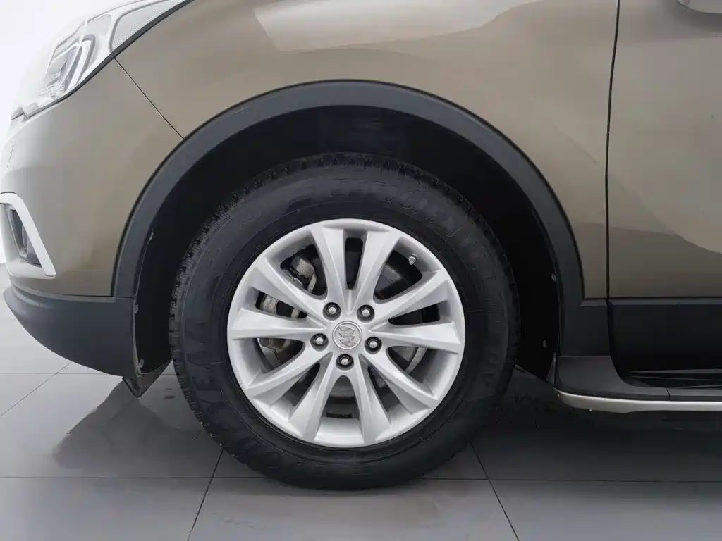 Buick Envision Plus — миниатюра 17