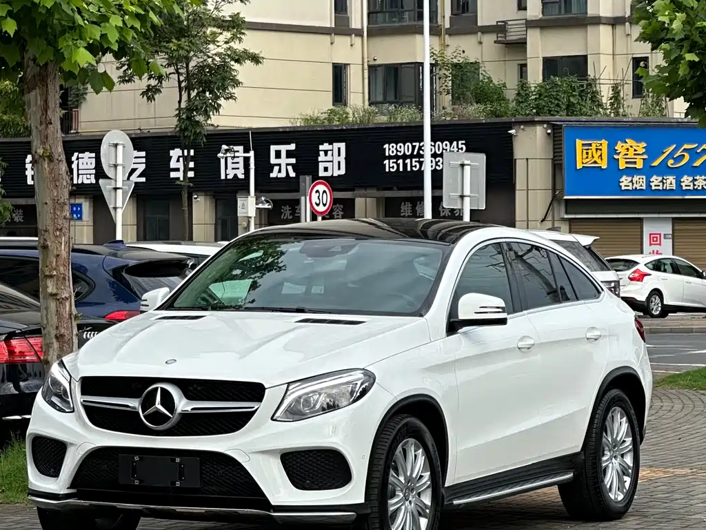 Mercedes-Benz GLE Coupe GLE 320 4MATIC Coupe SUV, фото 3