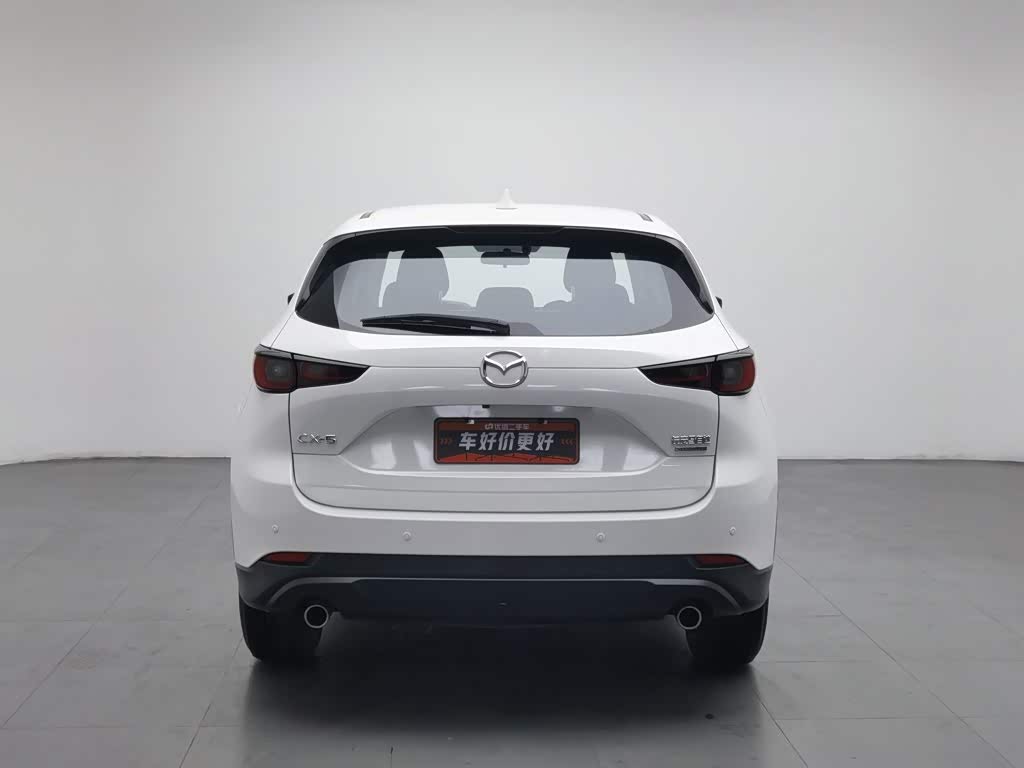 Mazda CX-5 2.0 л 2024 г. Белый, пробег 25000 км