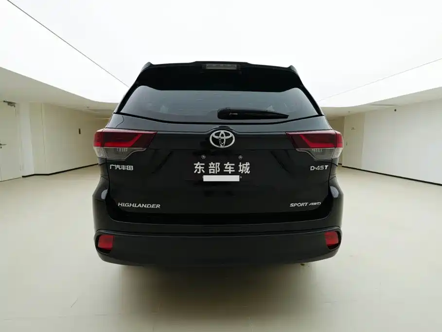 Toyota Highlander — миниатюра 4