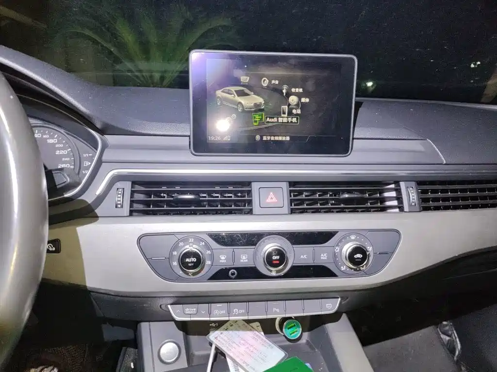 Audi A4L — миниатюра 6