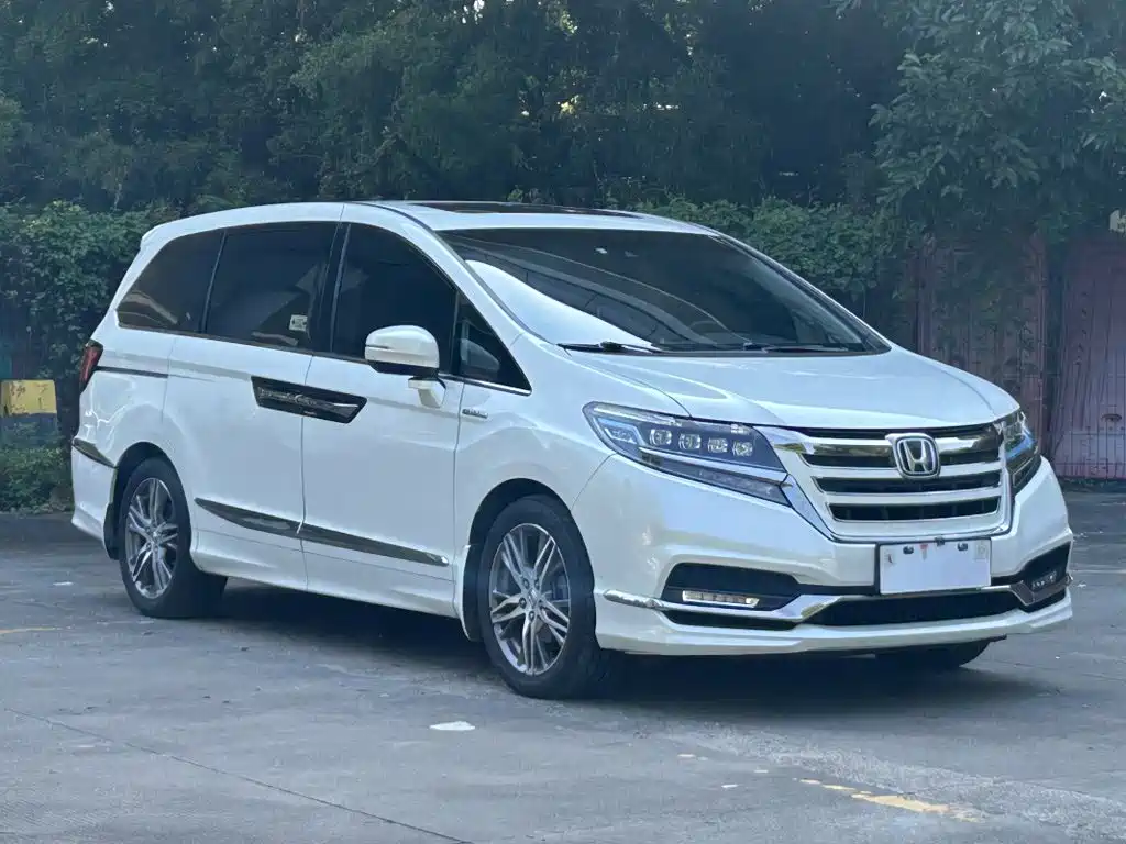 Honda Elysion — миниатюра 3