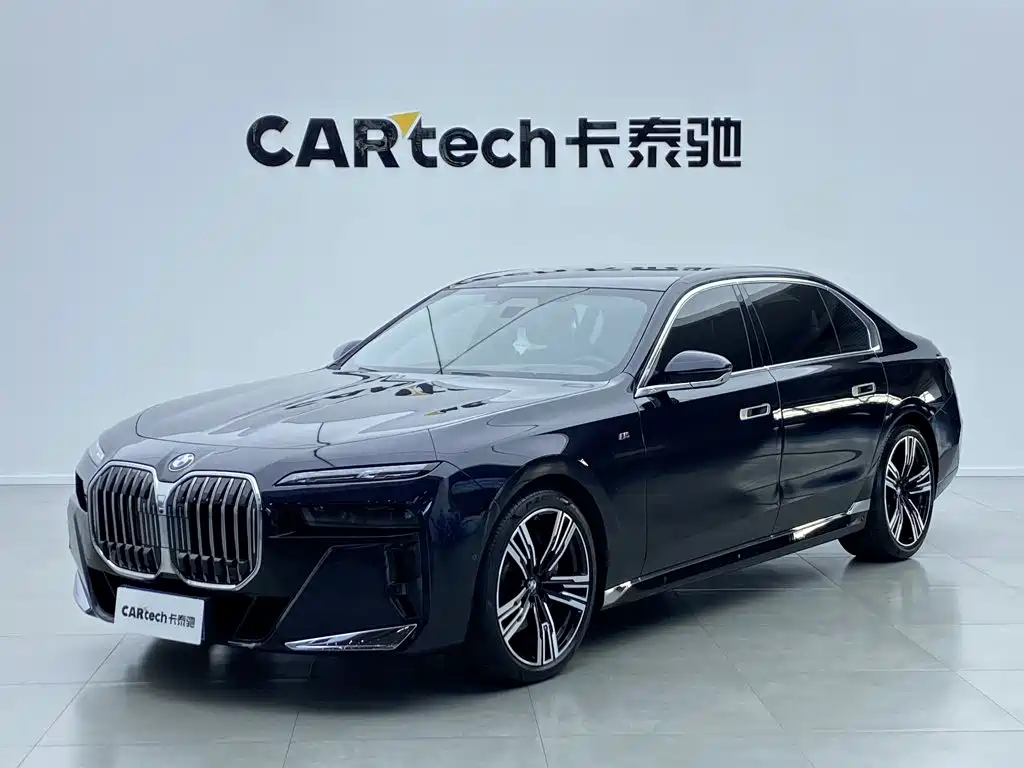 宝马7系 2023款 740Li 尊享型 M运动套装 2024