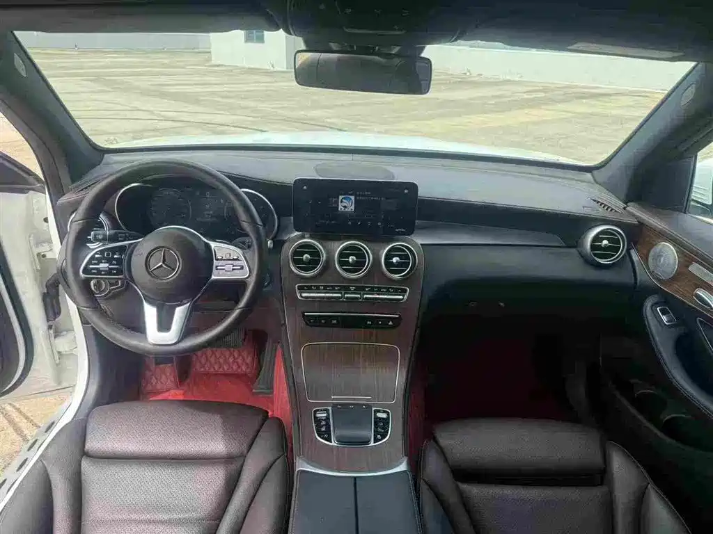Mercedes-Benz GLC — миниатюра 5