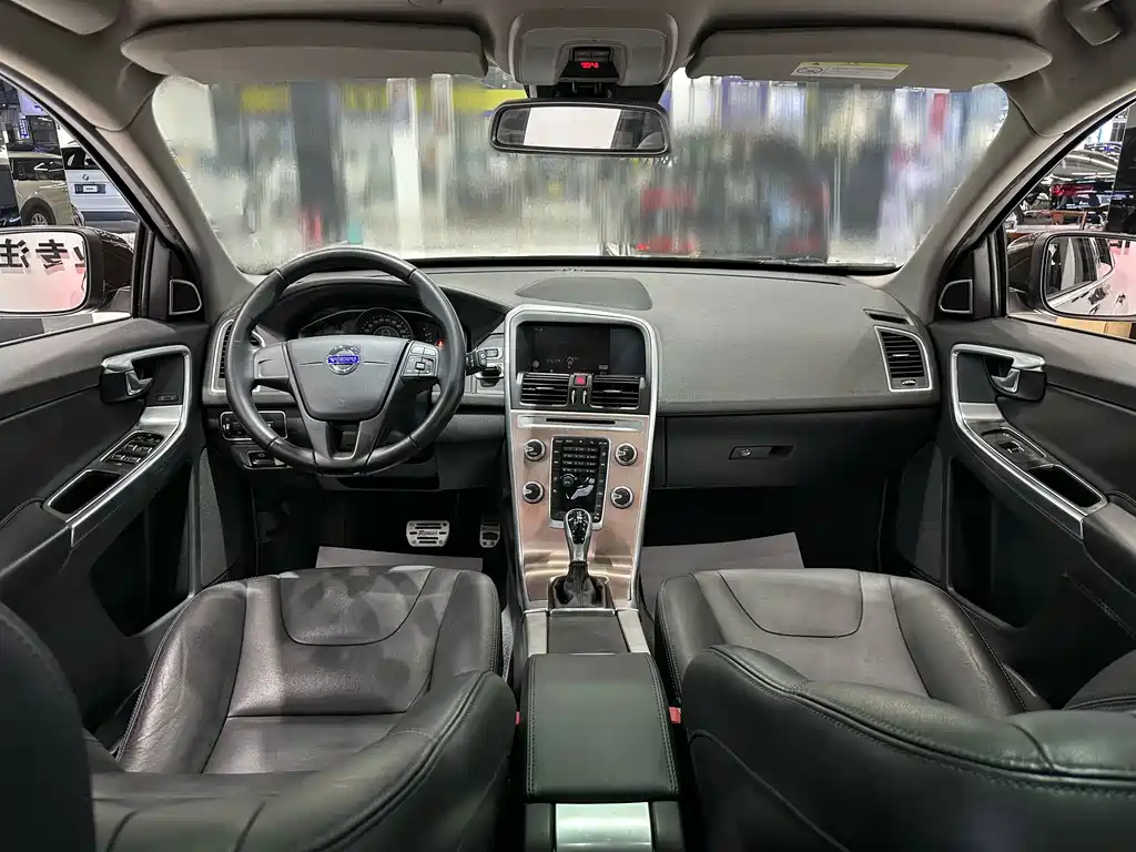 Volvo XC60 — миниатюра 8