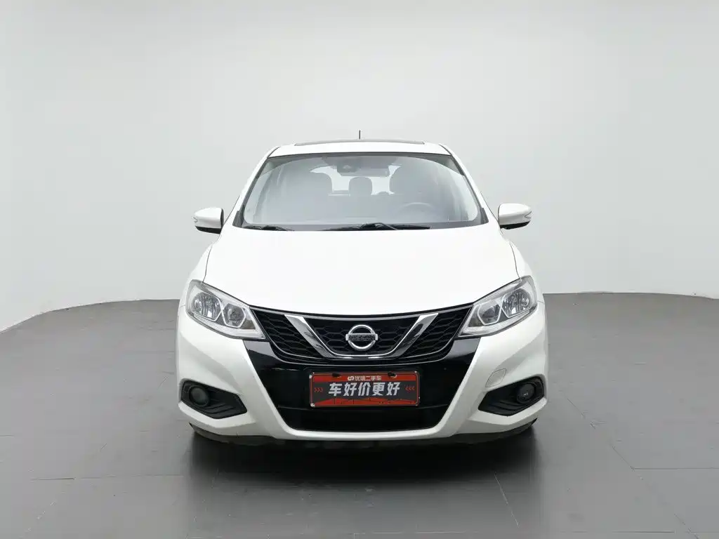Nissan Tiida — миниатюра 3