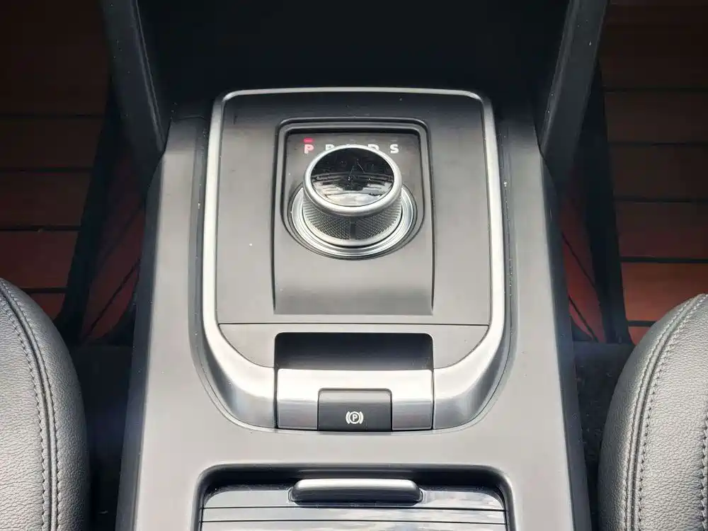 Land Rover Discovery Sport — миниатюра 9